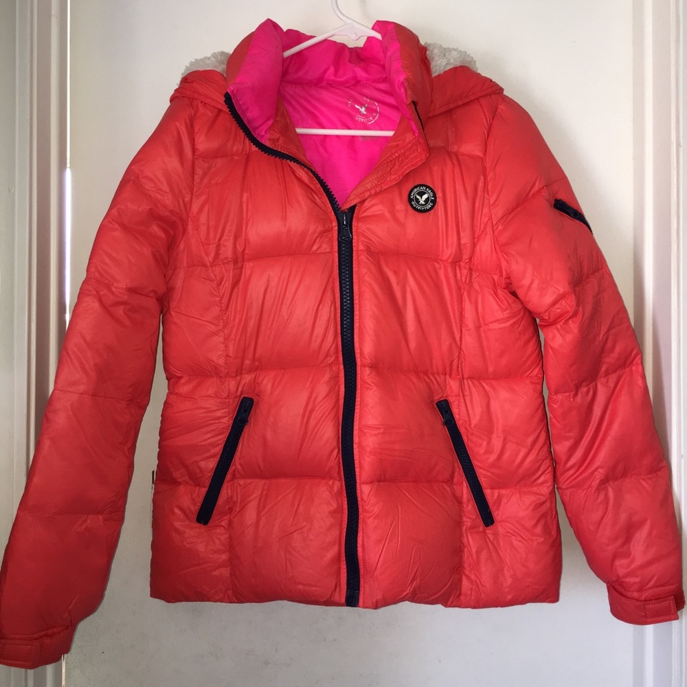 American Eagle - Puffer Coat w/ hood